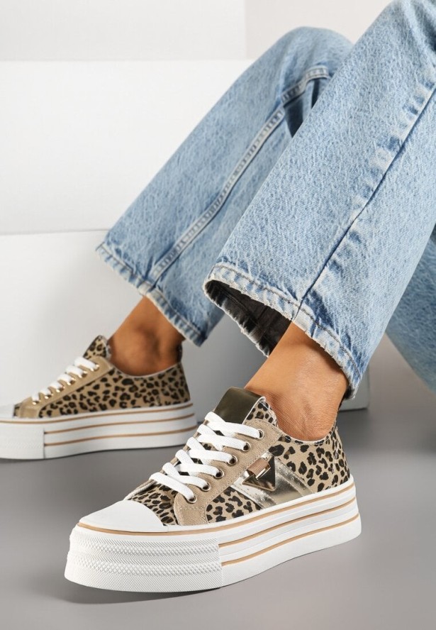 Panterkowe Trampki na Grubej Podeszwie z Metaliczną Wstawką Telarella