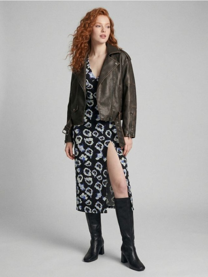 Sukienka midi w kwiaty - wielobarwny