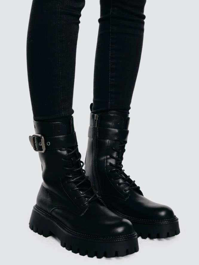 Trapery damskie ze skóry ekologicznej czarne OO274137 906