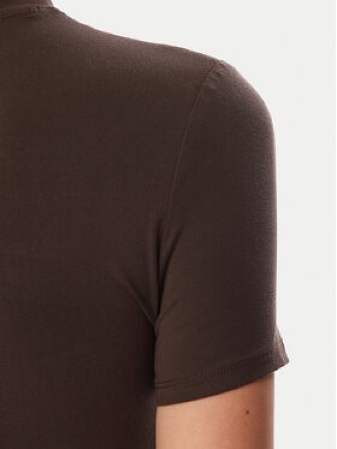 Guess T-Shirt O6BM13 K5058 Brązowy Slim Fit