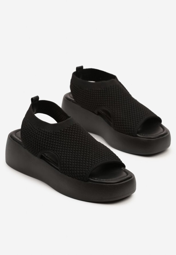 Czarne Sandały na Platformie z Elastyczną Cholewką Nilitea