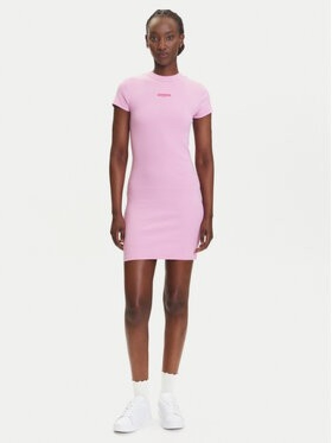 Tommy Jeans Sukienka codzienna Script DW0DW21186 Różowy Slim Fit