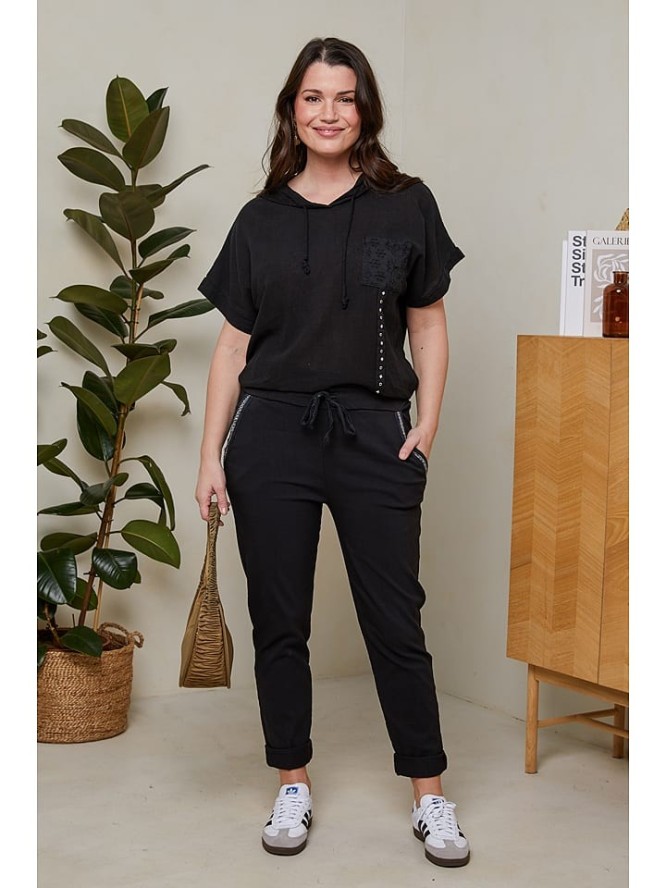 Curvy Lady Spodnie w kolorze czarnym rozmiar: 40/42