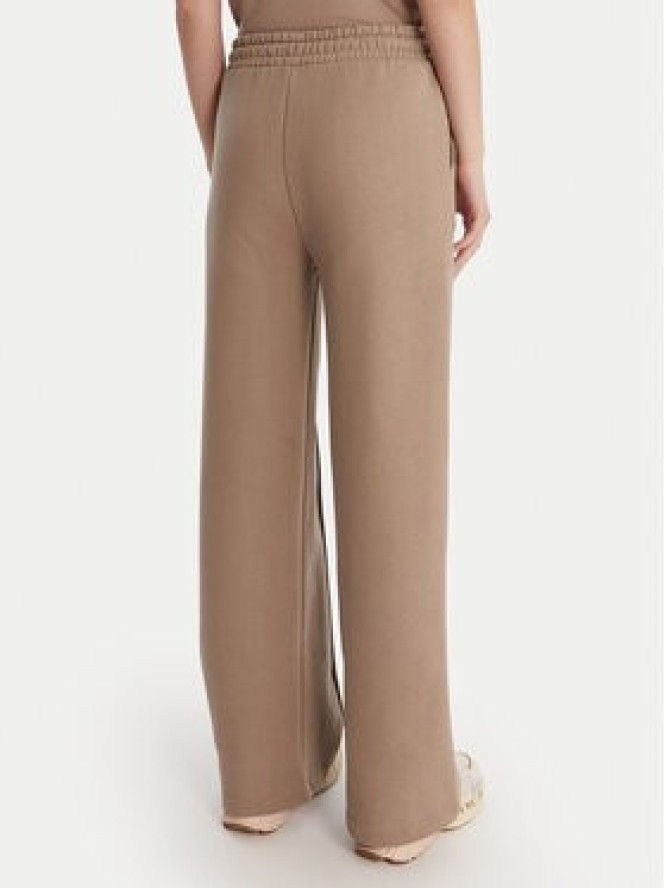 Guess Spodnie dresowe V6RB17 K9V31 Beżowy Regular Fit