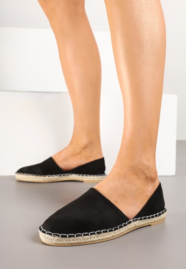 Czarne Espadryle z Plecionką i Wyciętą Cholewką Prommea
