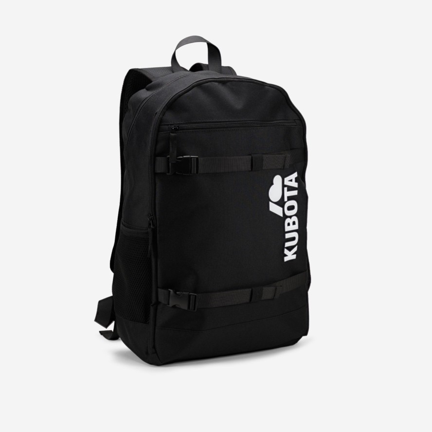 Czarny plecak z taśmami Kubota
