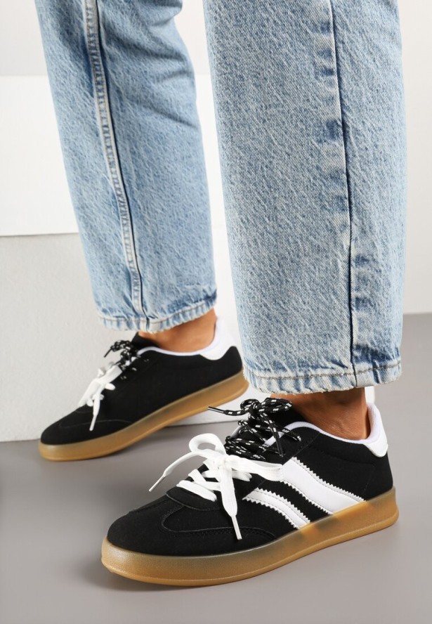 Czarno-Białe Sneakersy w Stylu Klasycznych Tenisówek z Ekozamszu Lorlevia