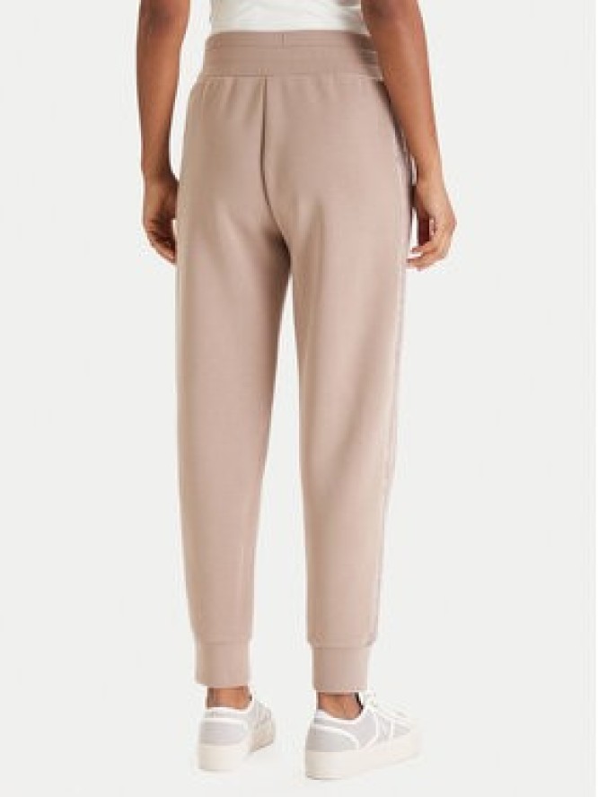 Guess Spodnie dresowe W6RB45 KBYE2 Beżowy Regular Fit