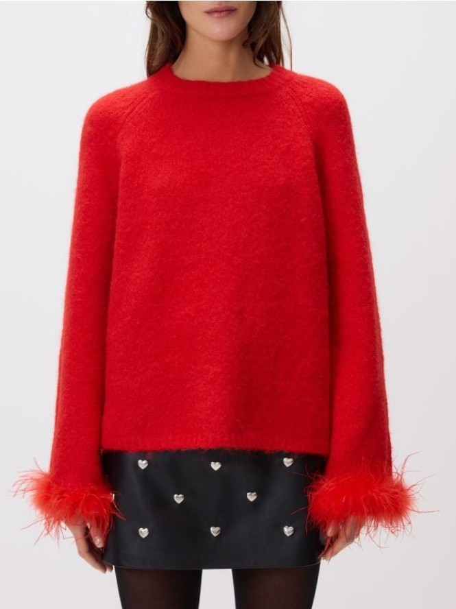 Sweter z ozdobnym detalem - czerwony