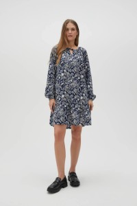 Wiskozowa sukienka z wzorem paisley granatowa