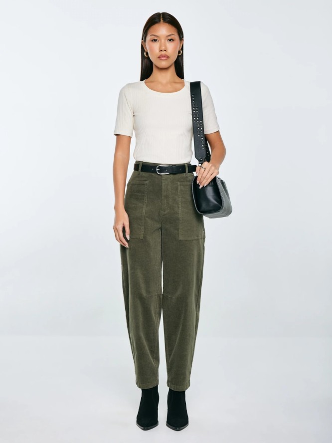 spodnie damskie sztruks 7/8 z kieszeniami khaki nadine 303