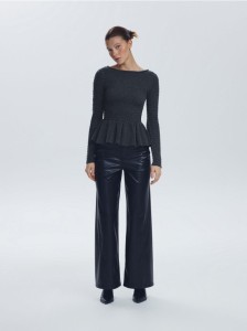 Kreszowana bluzka z baskinką - ciemnoszary