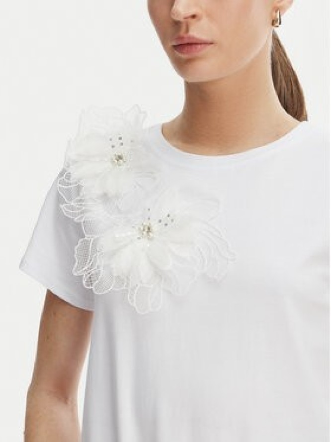 Rinascimento T-Shirt CFC0128080003 Biały Regular Fit