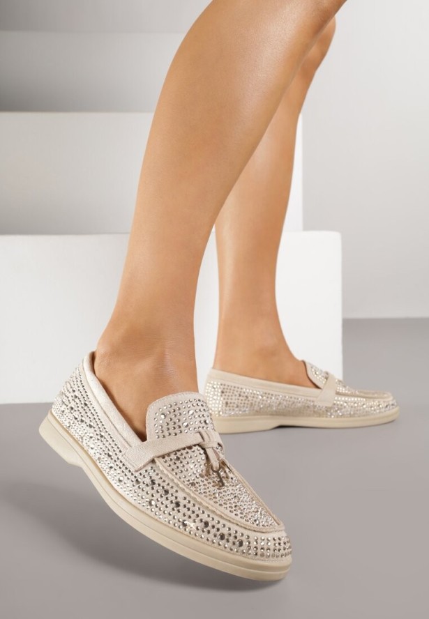 Beżowe Mokasyny z Cyrkoniami i Ozdobami Distantsteam