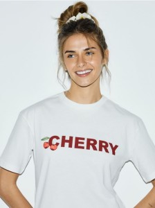 T-shirt regular z nadrukiem - złamana biel