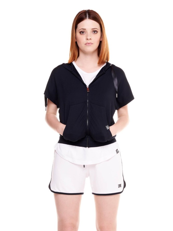 Bluza z kaptur na co dzień na siłownię