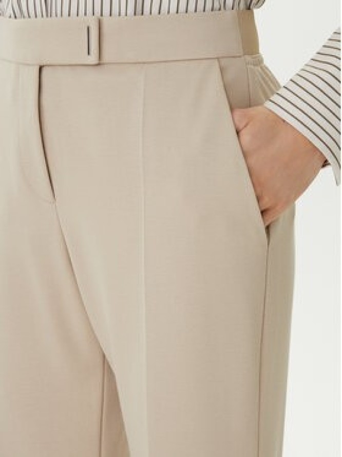 BOSS Spodnie materiałowe Talia4 50551907 Beżowy Relaxed Fit