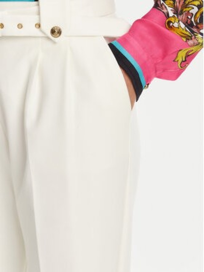 Versace Jeans Couture Spodnie materiałowe 78HAA111 Biały Straight Fit