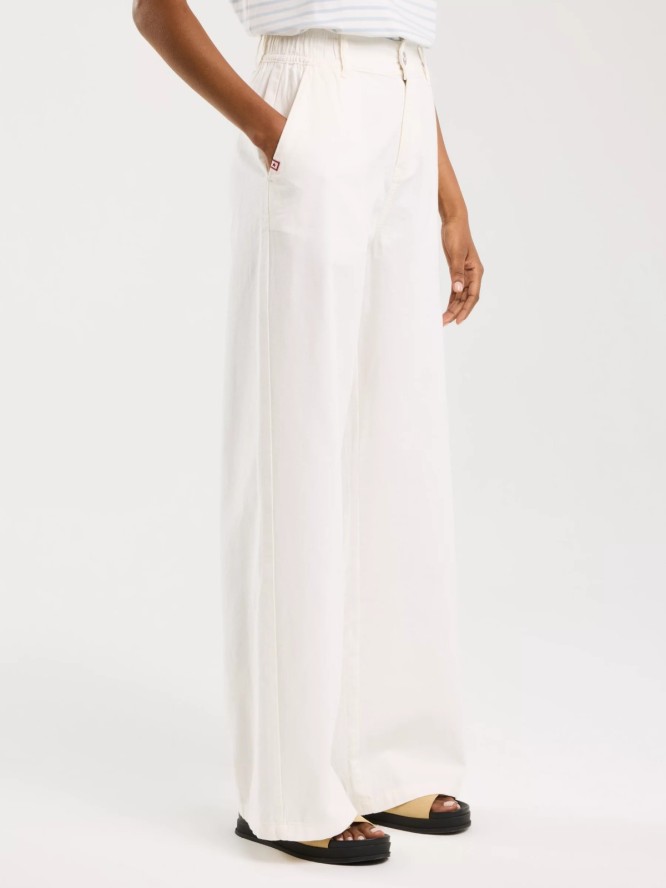 Spodnie damskie z szeroką nogawką z dodatkiem lnu białe Malu 101