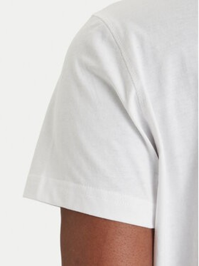 Guess T-Shirt W6GI10 K3025 Biały Regular Fit