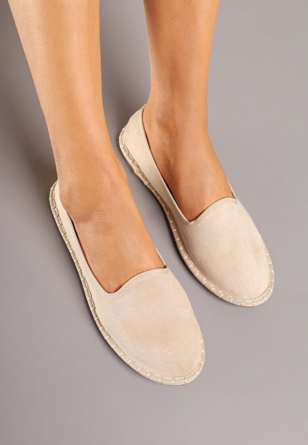 Beżowe Espadryle Balerinki z Ozdobnymi Przeszyciami Firavione