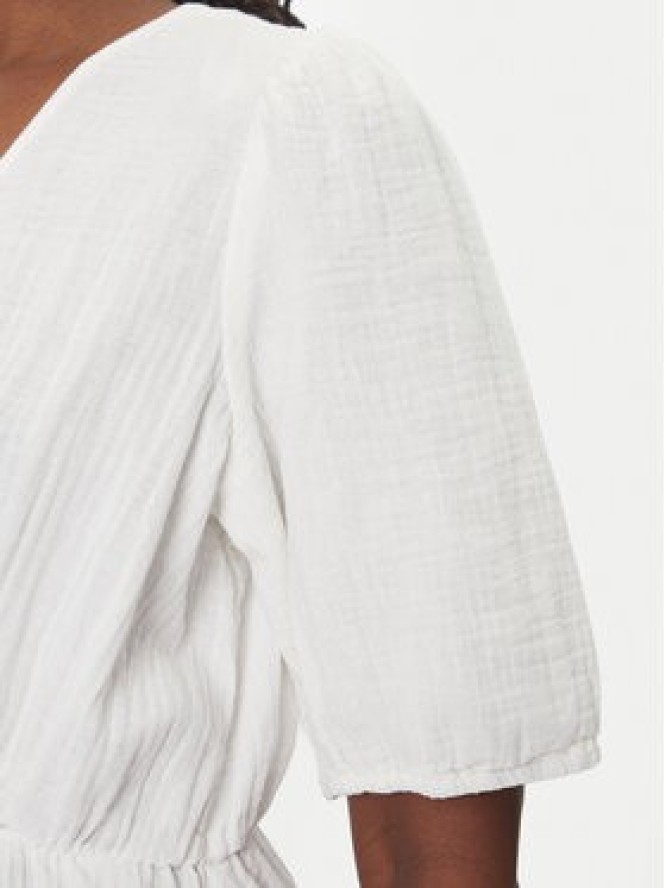 Pieces Sukienka letnia Sastina 17156475 Biały Regular Fit