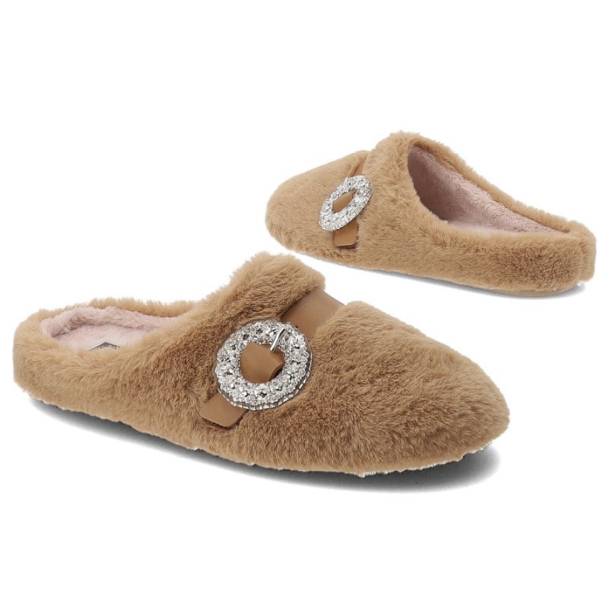 Kapcie damskie Macarena, pantofle z futerkiem z broszką płaskie z odkrytą piętą, karmelowe, Anais25