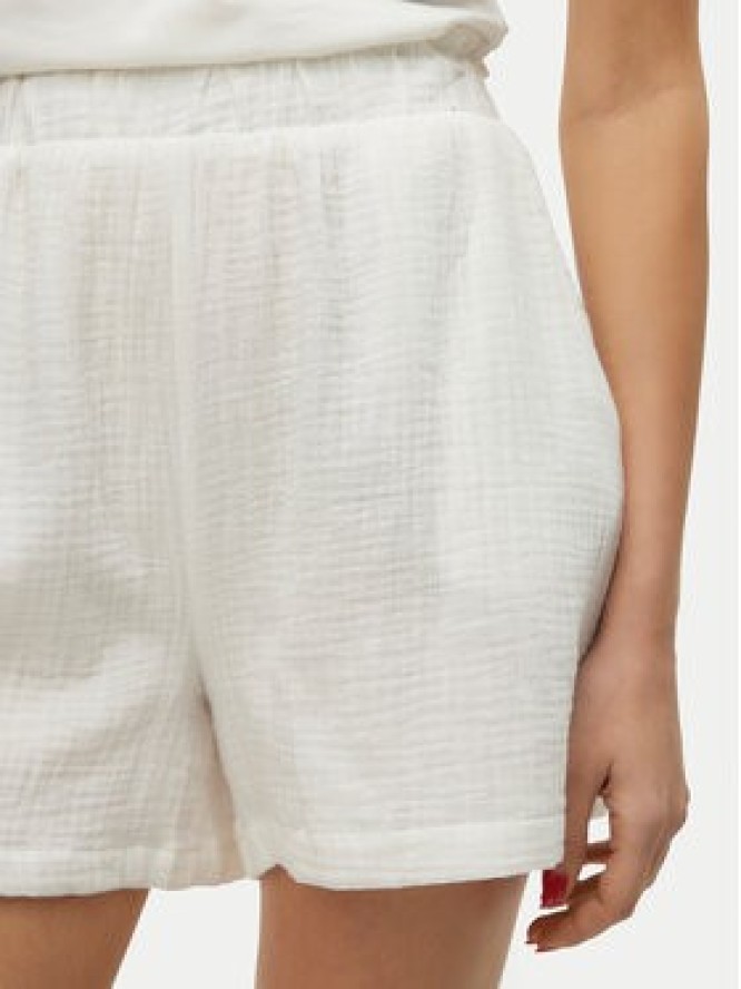 Vero Moda Szorty materiałowe Natali 10279687 Biały Baggy Fit