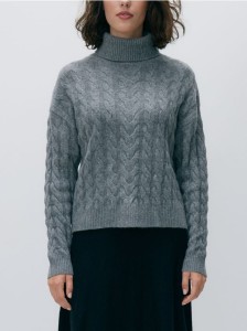 Golf z ozdobnym splotem - szary