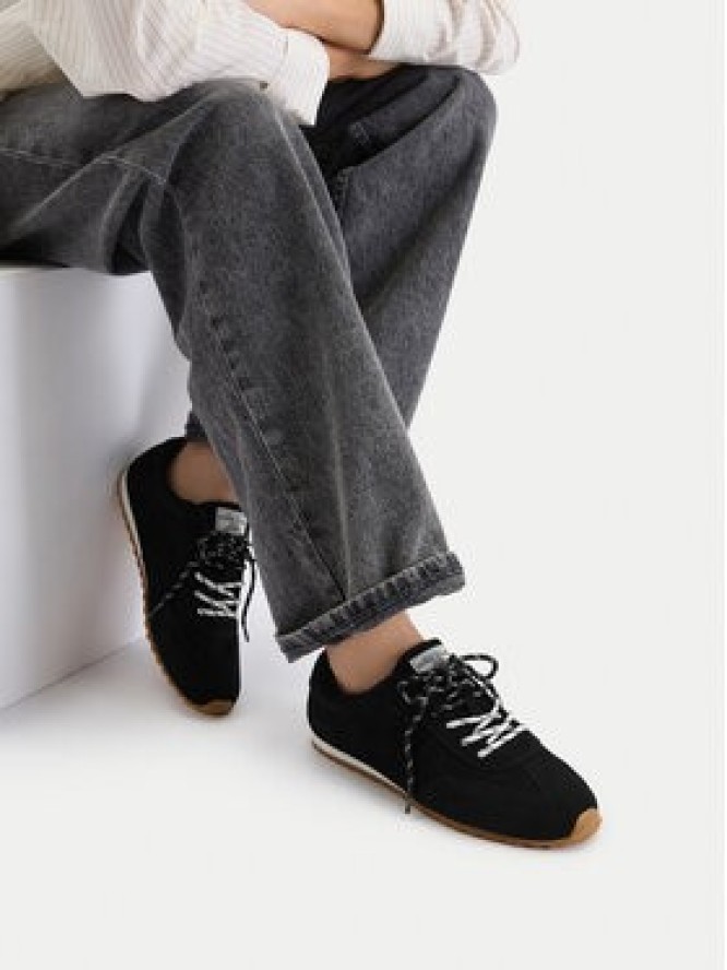 Guess Jeans Sneakersy EO-CS5262 Czarny