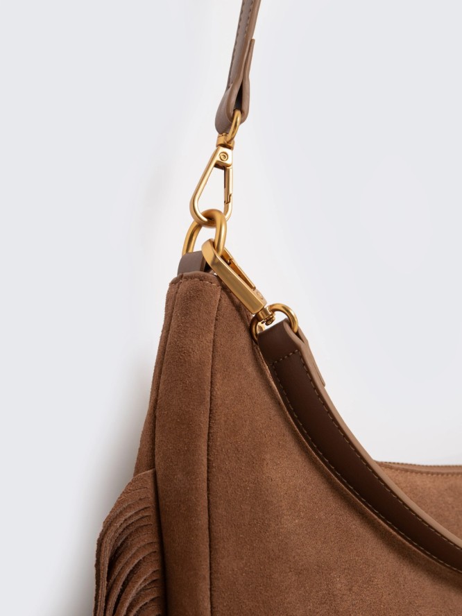 Torebka damska skórzana z frędzlami brązowa Arvia 803