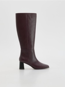 Skórzane kozaki na obcasie - mahoniowy