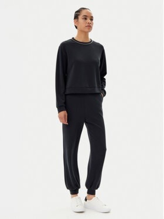 EA7 Emporio Armani Spodnie dresowe 7W000143 AF12643 UC001 Czarny Loose Fit