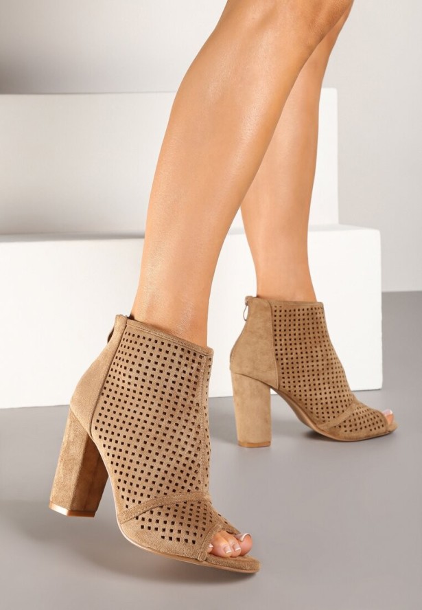 Ciemnobeżowe Ażurowe Sandały Vices na Obcasie Felileva
