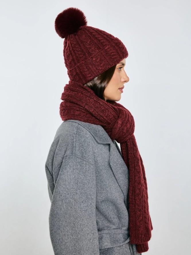 Szalik damski z dekoracyjnym splotem bordowy Caroles 604