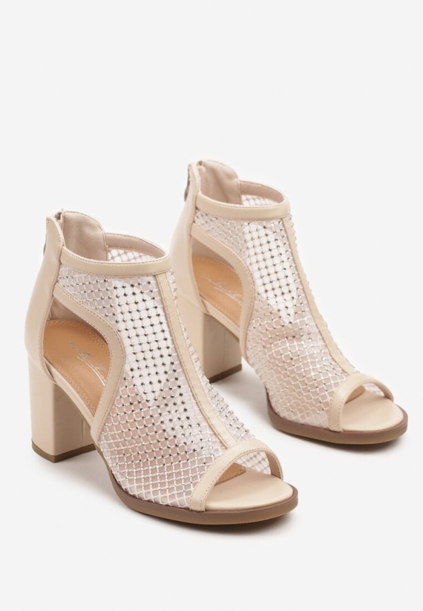 Beżowe Sandały Botki na Słupku z Siateczkową Cholewką z Cyroniami Senella