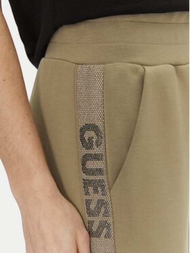 Guess Spodnie dresowe W5RB00 KBYE2 Zielony Regular Fit
