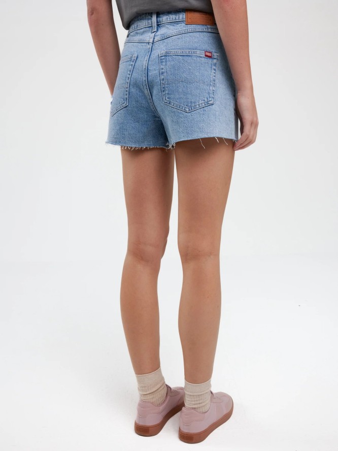 Szorty damskie jeansowe z surowym wykoŅczeniem z kolekcji Authentic niebieskie Authentic Girl 284