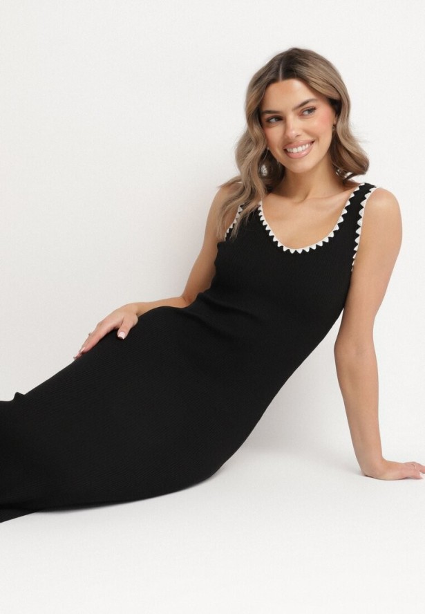 Czarna Sukienka Dzianinowa o Taliowanym Kroju na Ramiączkach z Lamówką Zenlimi