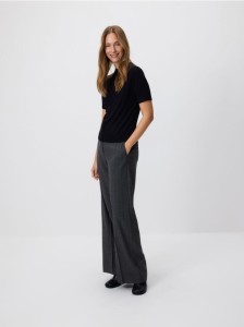 Gładki sweter - czarny