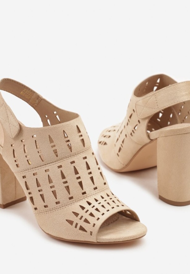 Jasnobeżowe Ażurowe Sandały na Słupku Vices ze Skórzaną Wkładką Linetelia