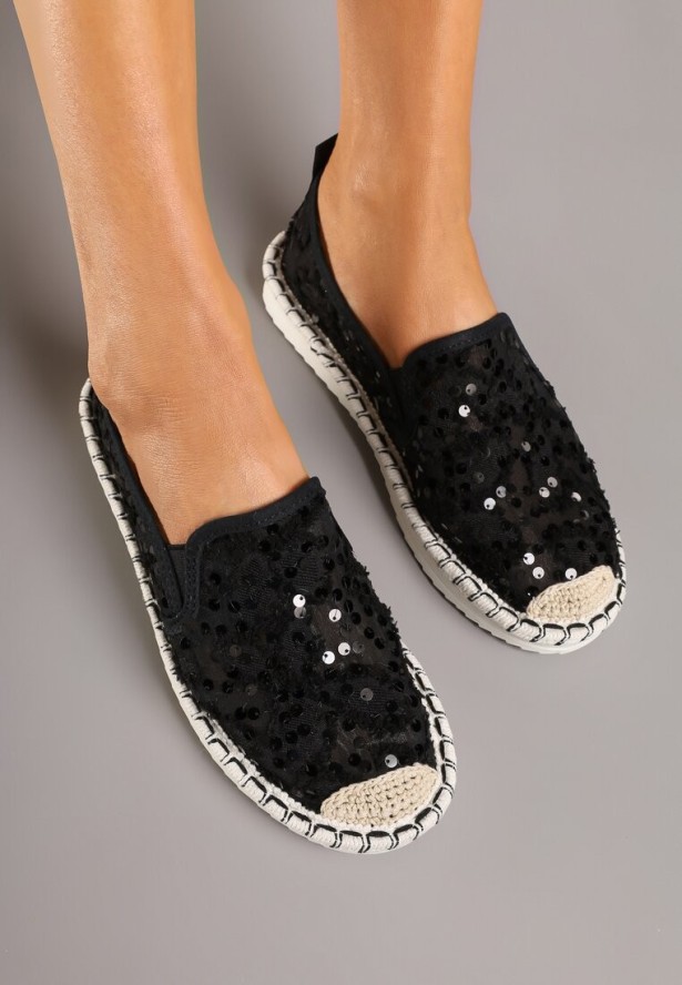 Czarne Siateczkowe Espadryle z Cekinowym Zdobieniem Vivianoria