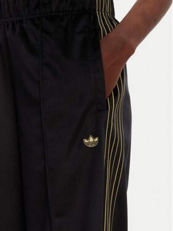 adidas Spodnie dresowe Velour JI5755 Czarny Regular Fit