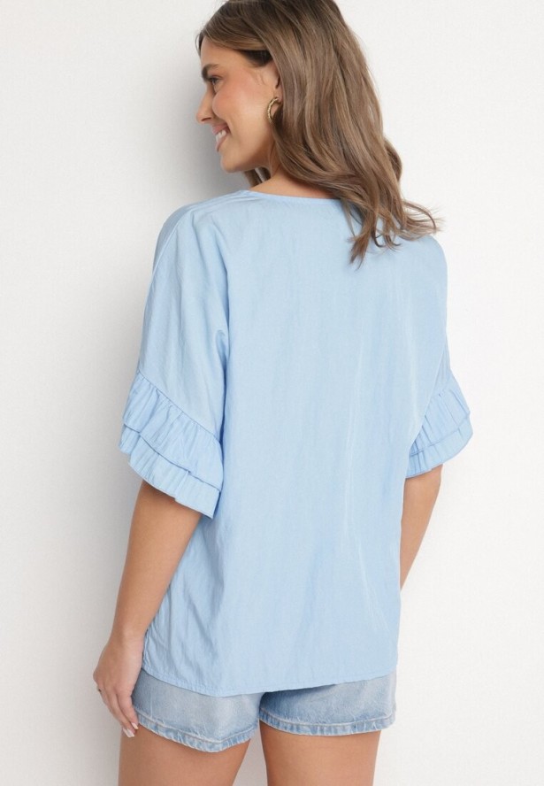 Jasnoniebieska Bluzka z Wiskozą Typu Nietoperz z Falbankami Davienna