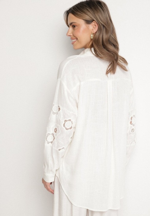 Biała Koszula z Lnem o Kroju Oversize z Ażurowymi Zdobieniami Dannilea