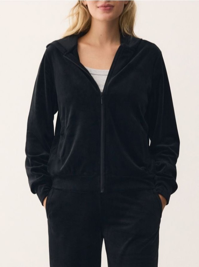 Welurowa bluza z kapturem - czarny