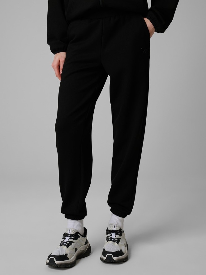 4F Spodnie dresowe joggery damskie - czarne L