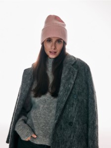 Czapka beanie z wiskozą - różowy