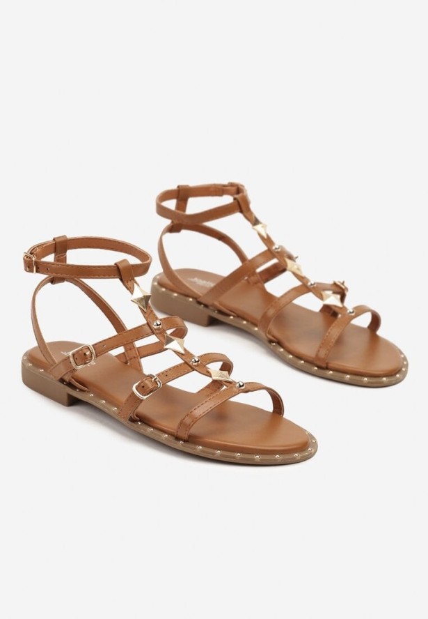 Brązowe Sandały Typu Gladiatorki Zdobione Aplikacjami i Sprzączkami Nimilora