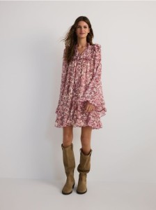 Wzorzysta sukienka mini - różowy